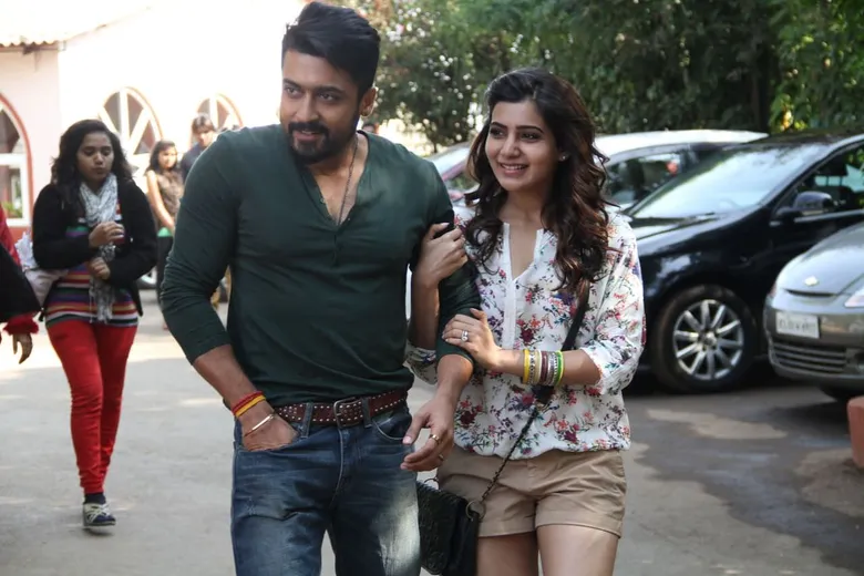 Anjaan backdrop