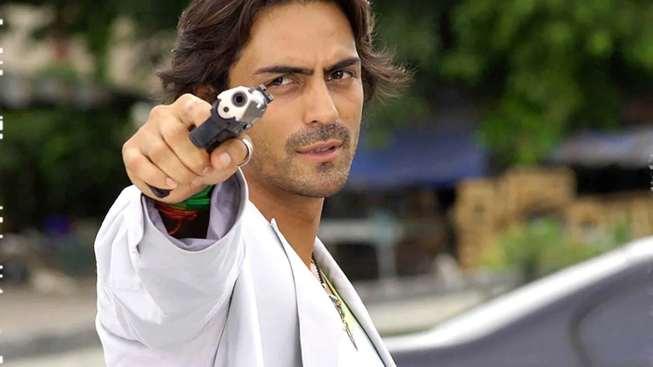 Ek Ajnabee backdrop